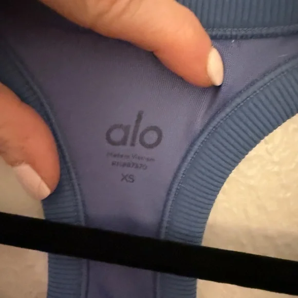 ALO Ribbed Tank - Picture 3 of 3